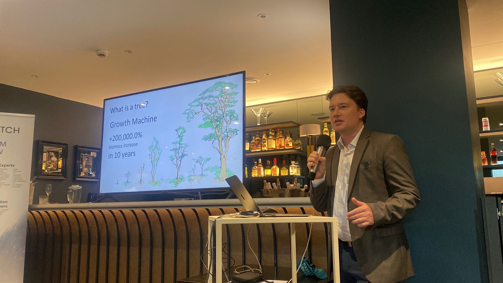Daniel Huber bei der Projektpräsentation in Monaco 2025